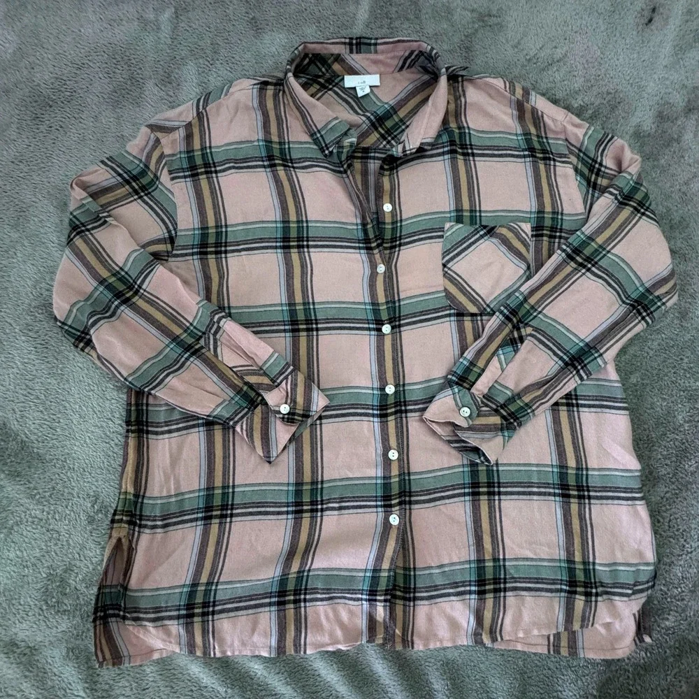 J. Jill Women's Button Front‎ Shirt Size Medium Plaid Soft Pink Long Sleeve